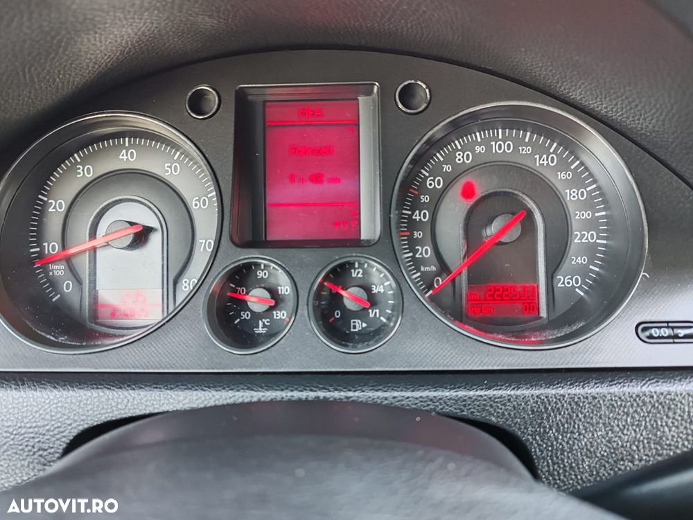 Volkswagen Passat - 7