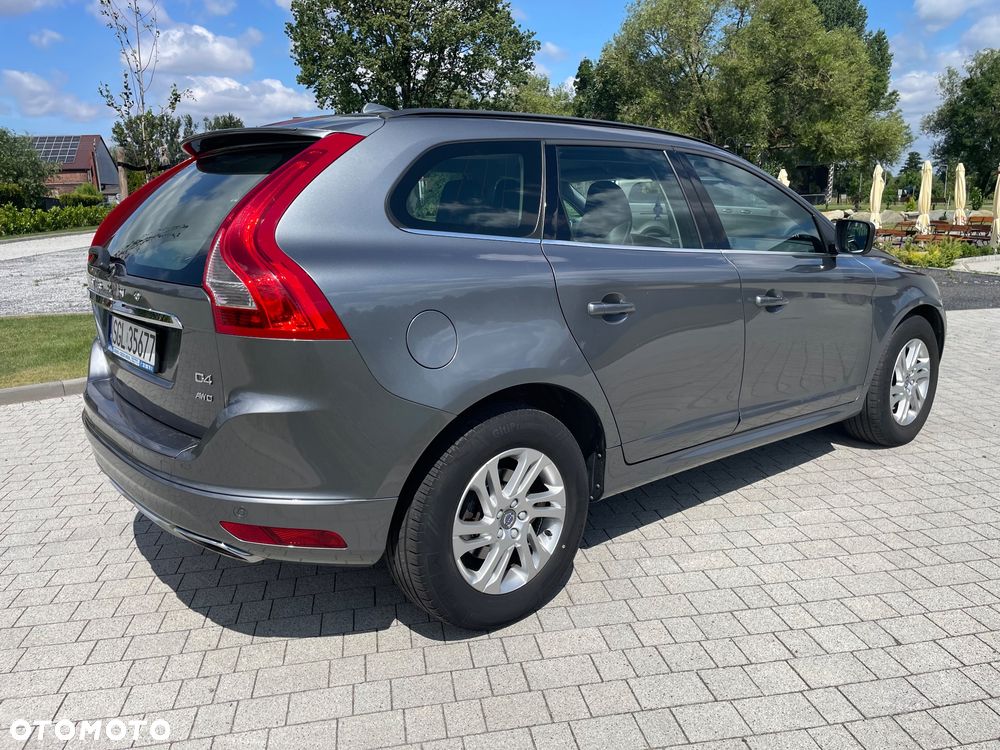 Volvo XC 60 D4 AWD Momentum - 5