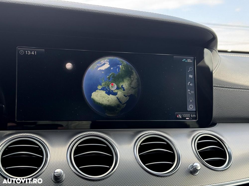 Mercedes-Benz E - 11