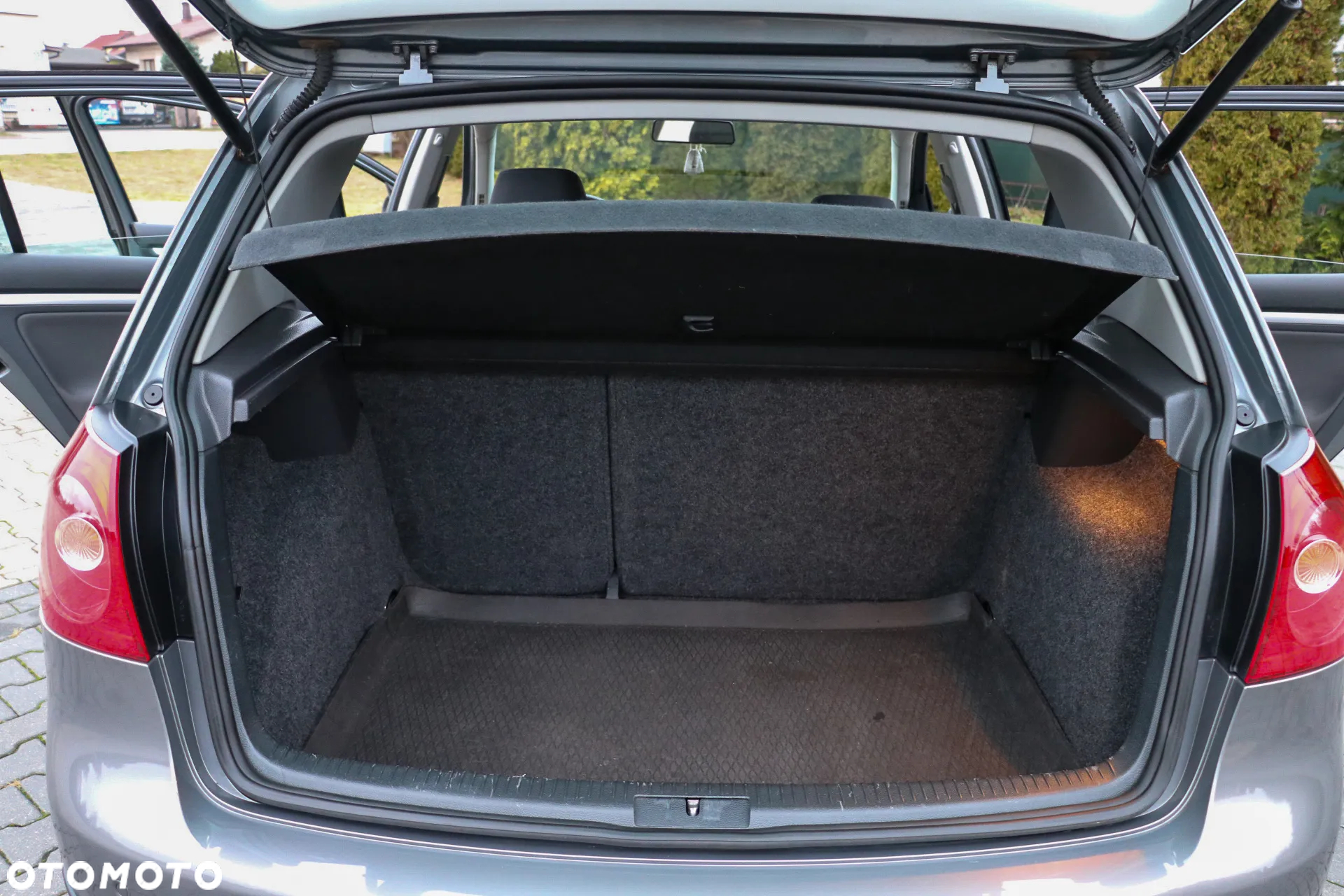 Volkswagen Golf 1.6 Tour Edition - 34