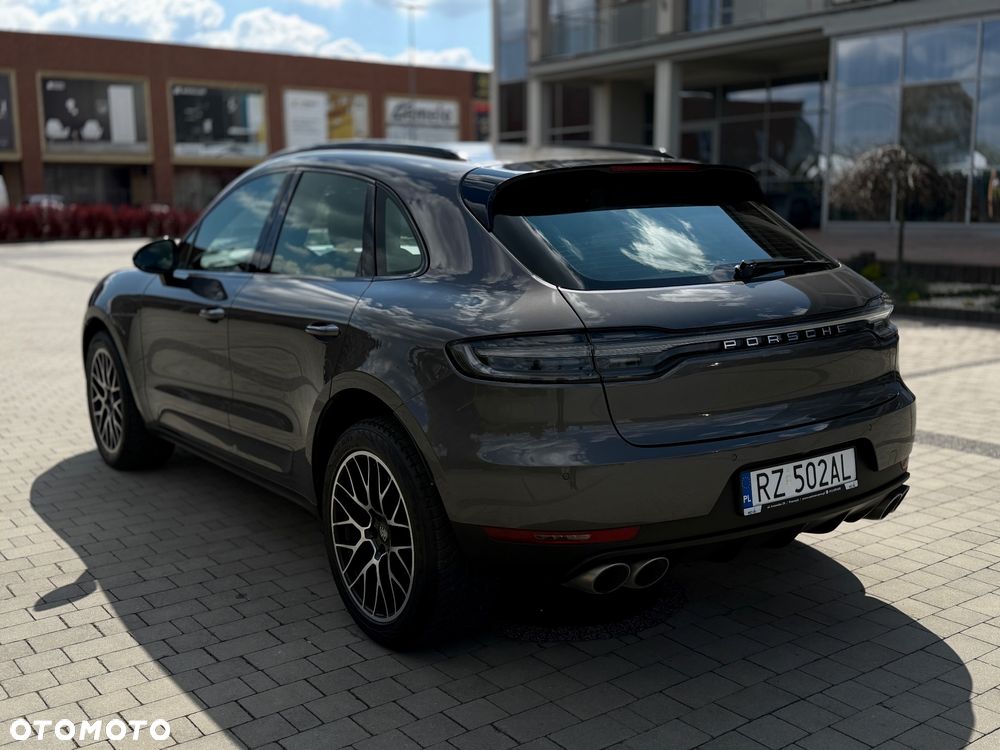 Porsche Macan - 3