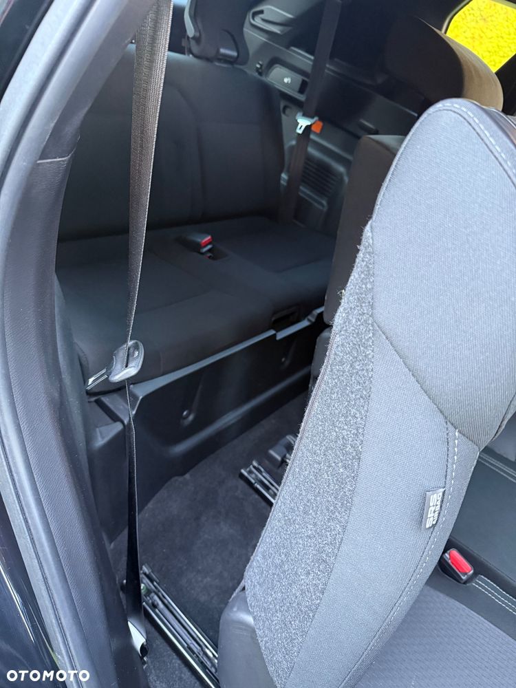 Mitsubishi Outlander - 20