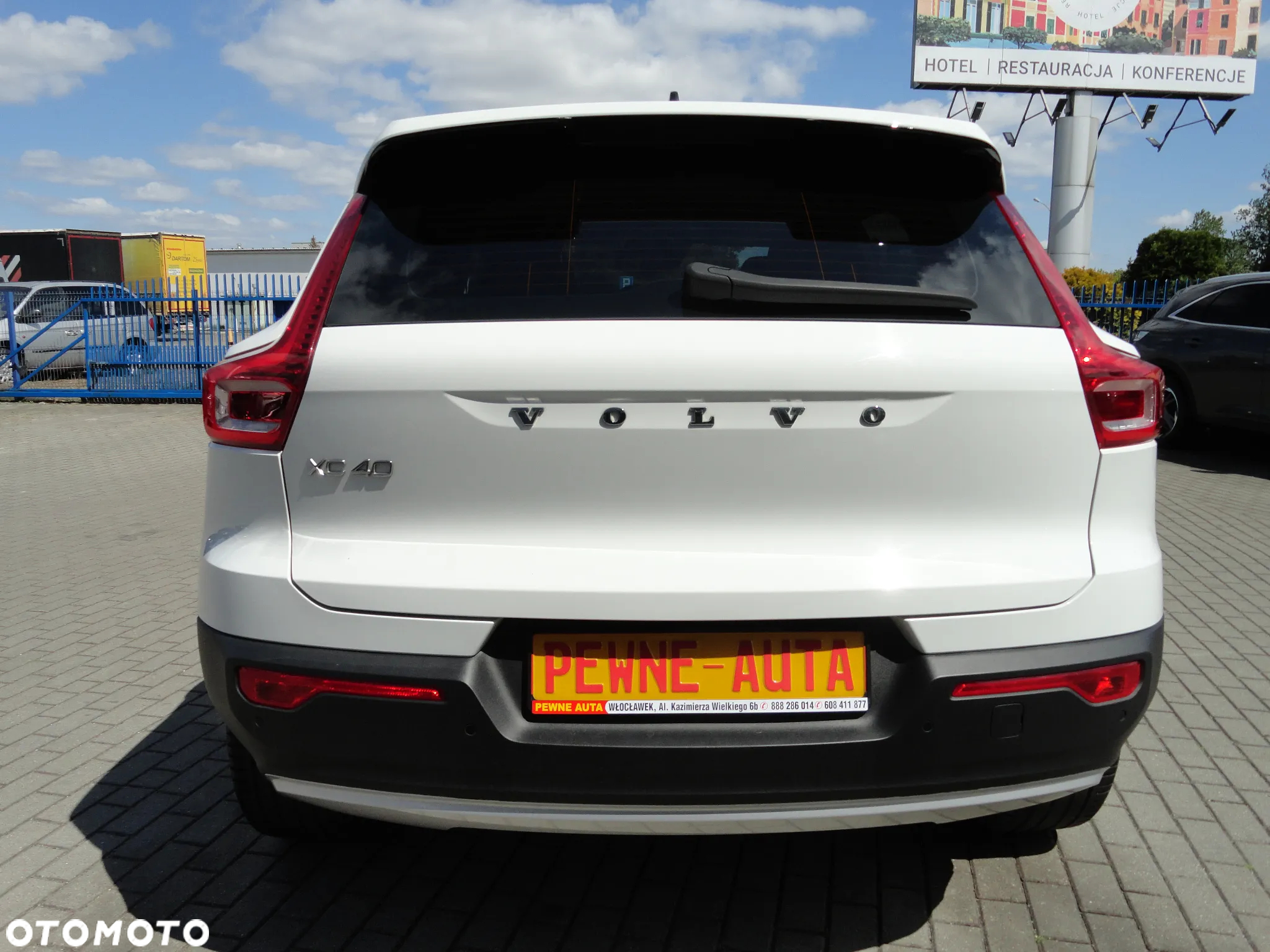 Volvo XC 40 D3 SCR Momentum Core - 7