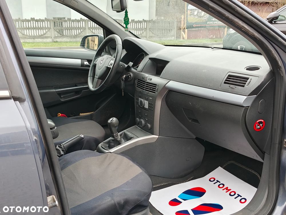 Opel Astra 1.6 Sport - 8