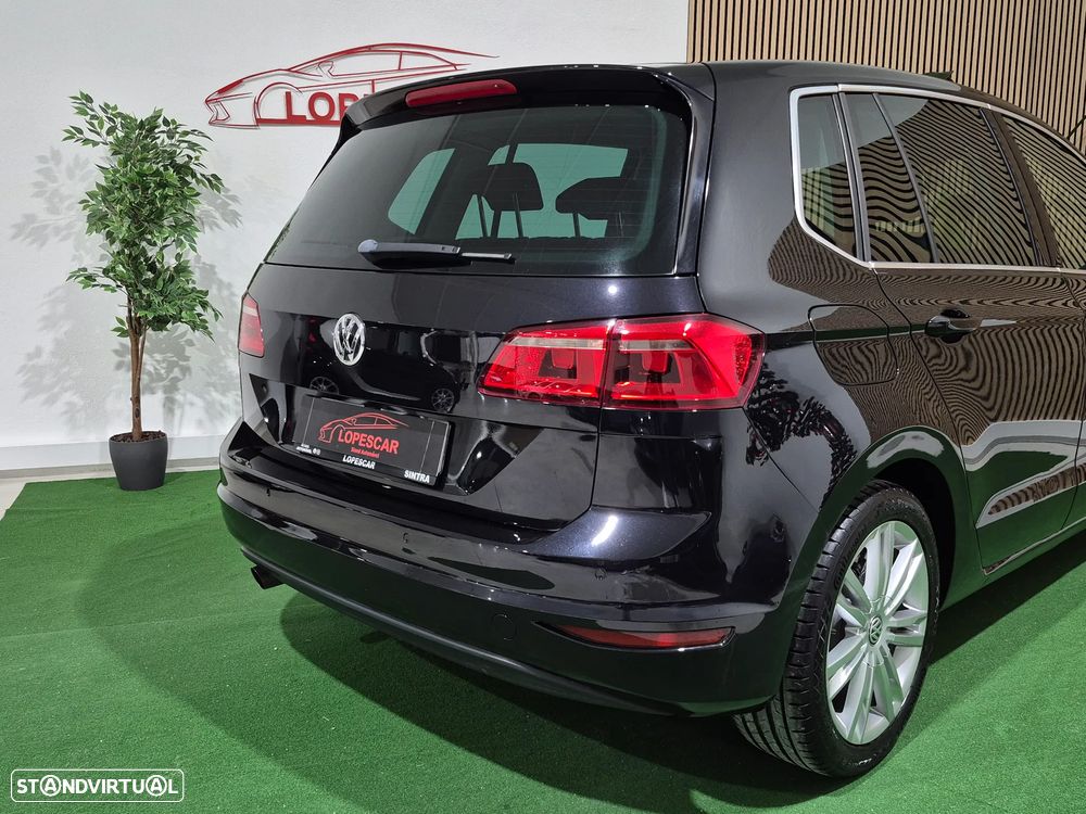 VW Golf Sportsvan 1.6 TDI Highline DSG - 6