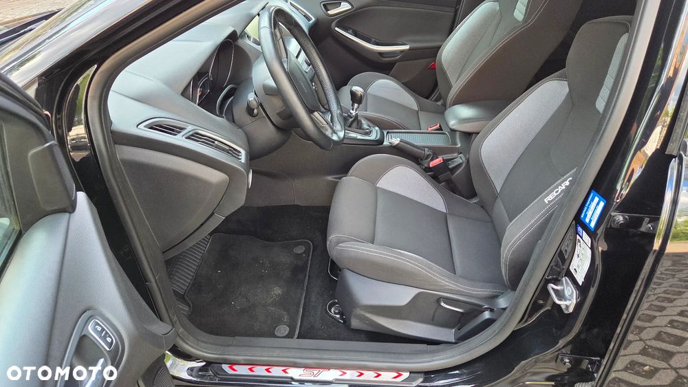 Ford Focus 2.0 TDCi ST - 21