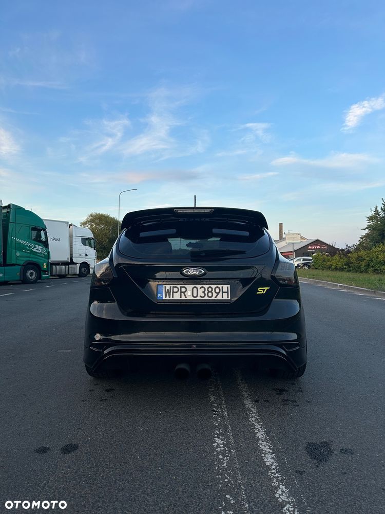 Ford Focus 2.0 EcoBoost ST - 6