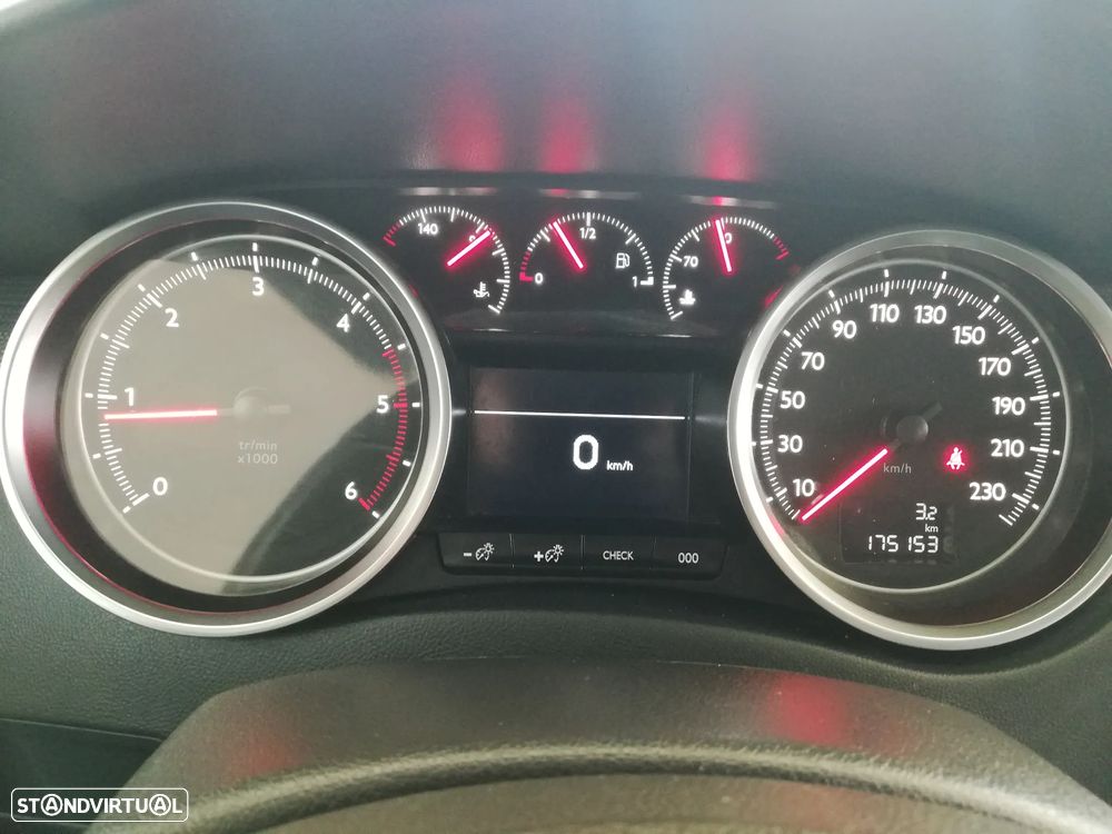Peugeot 508 SW 1.6 BlueHDi Active - 13