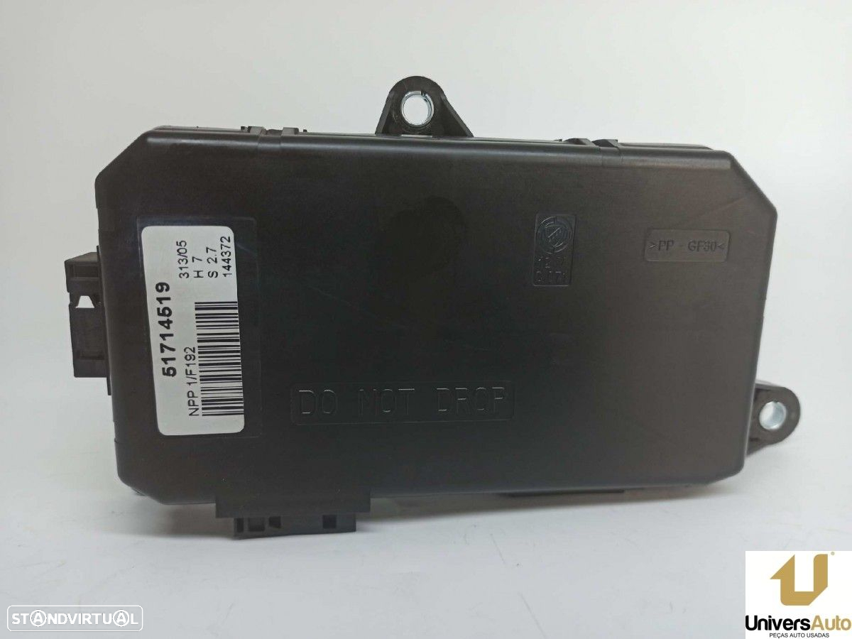 CENTRALINA/BOMBA FECHO CENTRAL FIAT STILO (192) 1.9 120 FEEL MULTIJET - 8