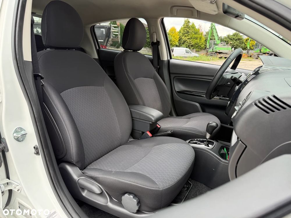 Mitsubishi Space Star AS&G 1.2 CVT Spirit+ - 26