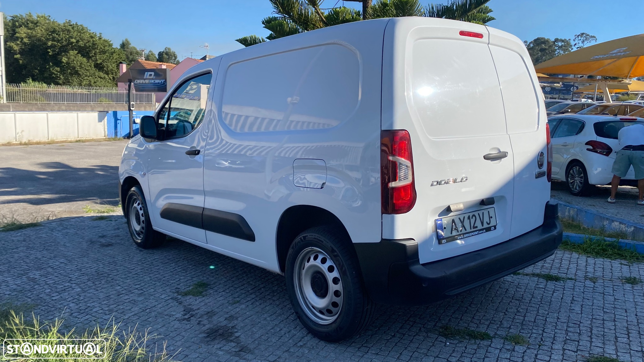 Fiat Doblo 1.5 BlueHDi - 14