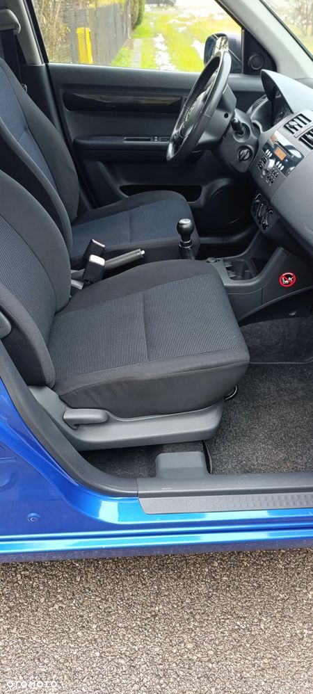 Suzuki Swift 1.3 4x4 Comfort - 12