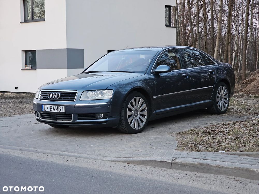 Audi A8 4.2 Quattro - 3