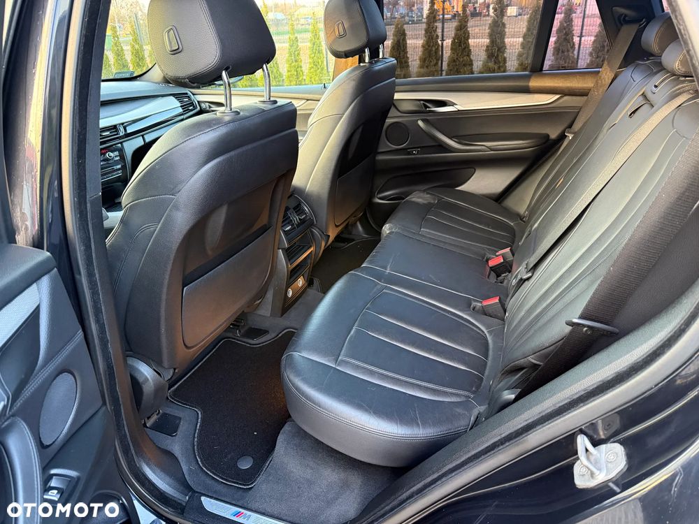 BMW X5 M M50d - 12