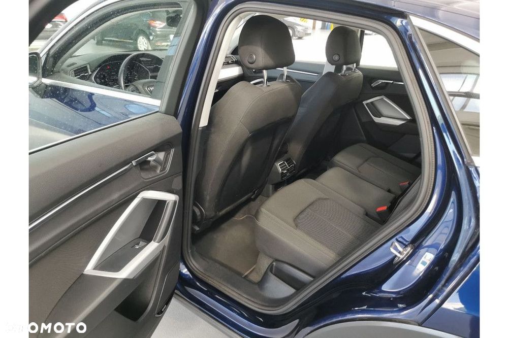 Audi Q3 Sportback - 7