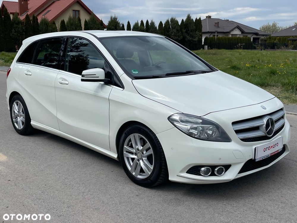 Mercedes-Benz Klasa B 180 CDI (BlueEFFICIENCY) 7G-DCT - 30