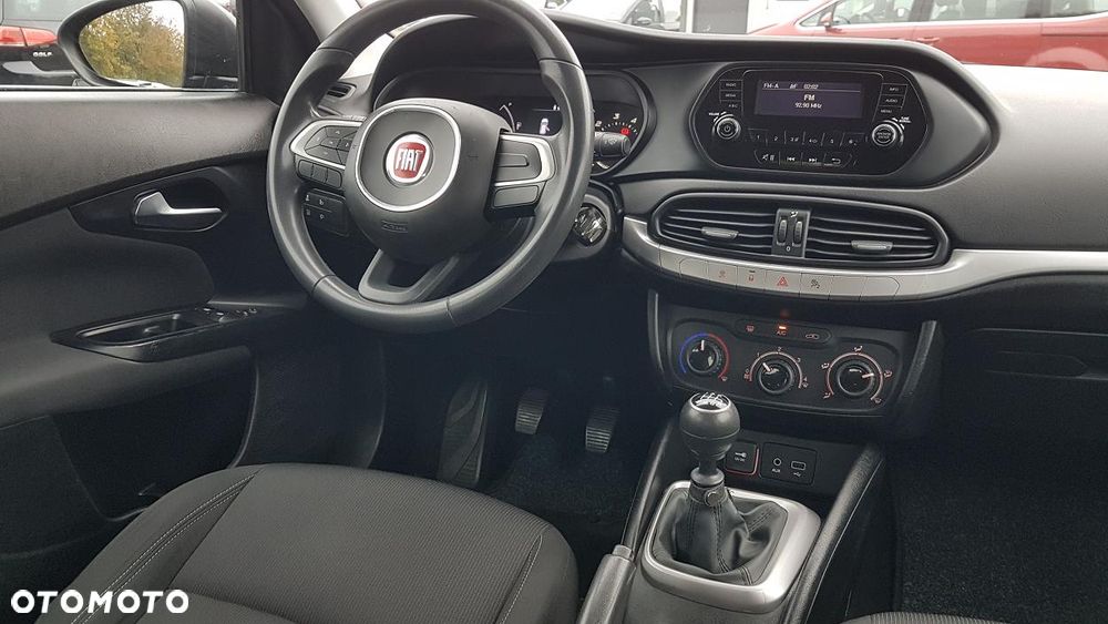 Fiat Tipo 1.4 16V More - 16