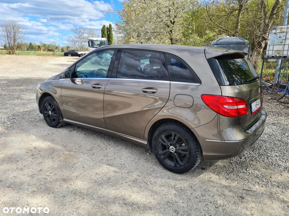 Mercedes-Benz Klasa B 180 CDI 7G-DCT - 4