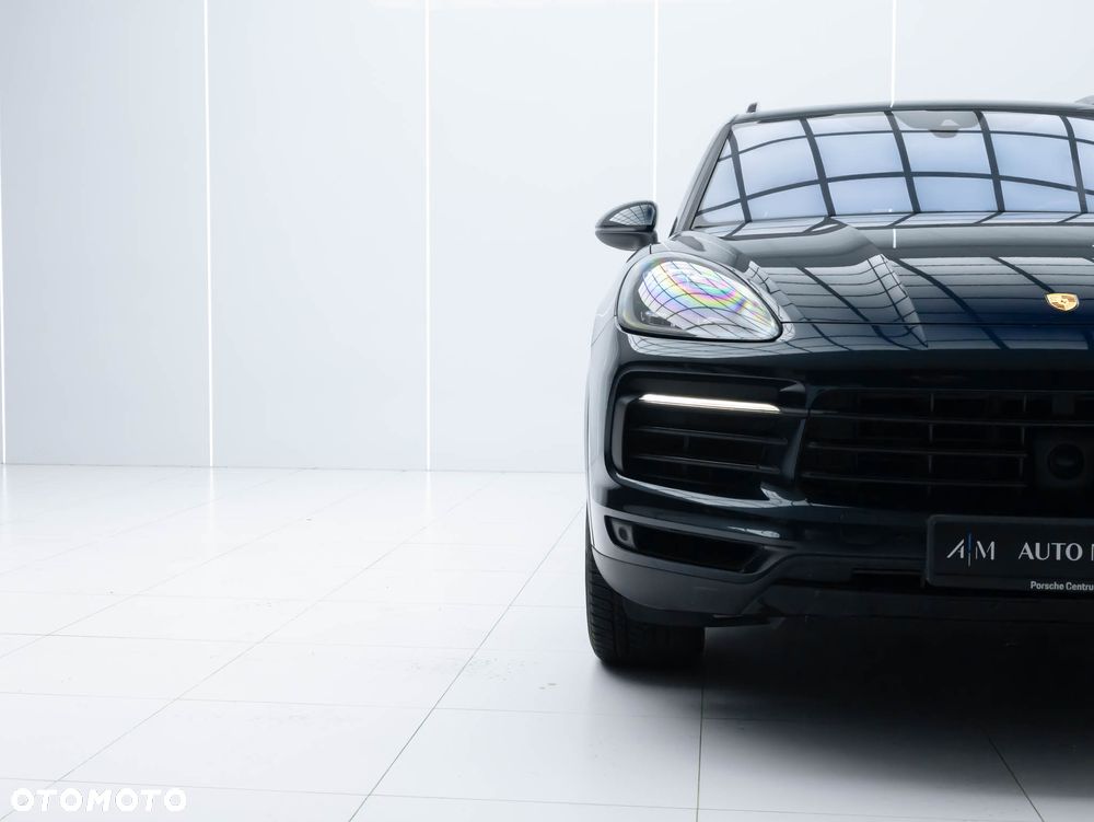 Porsche Cayenne - 3