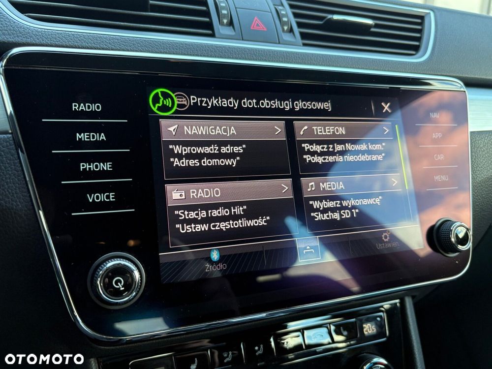 Skoda Superb 2.0 TDI SCR Ambition DSG - 33