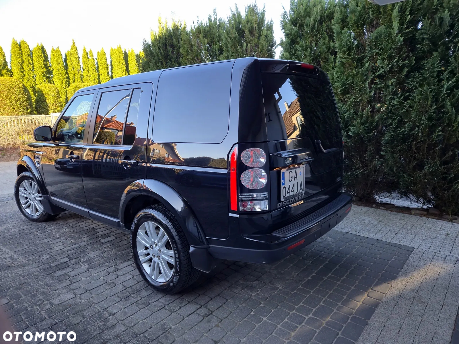Land Rover Discovery IV 3.0 SD V6 HSE EU6 - 4