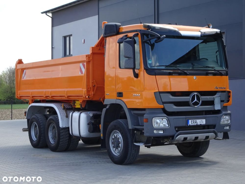 Mercedes-Benz Actros 3344 6X6  Kipper Meiller 3-stronny Hydroburta stan idealny - 7