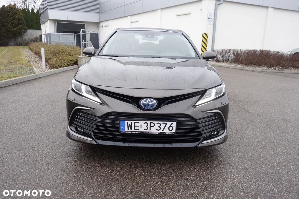 Toyota Camry 2.5 Hybrid Prestige CVT - 3