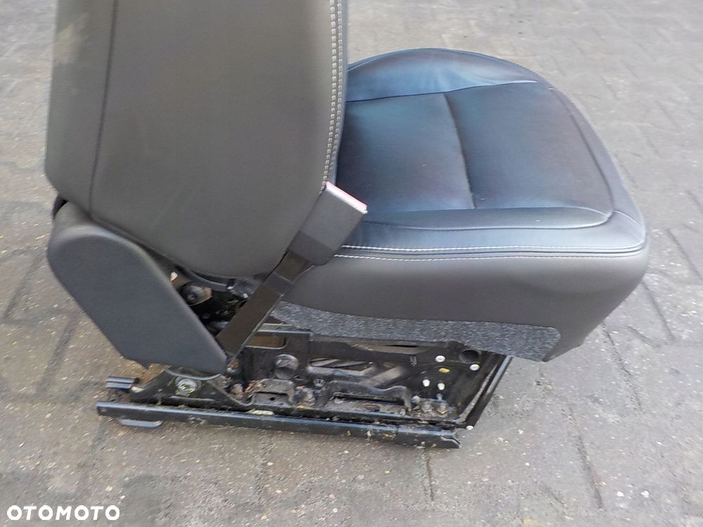 NISSAN QASHQAI J10 FOTEL KIEROWCY SKÓRZANY LEWY PRZÓD PRZEDNI SKÓRA - 5