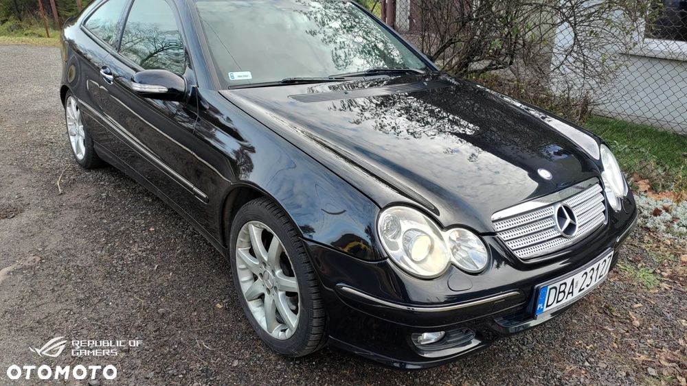 Mercedes-Benz Klasa C 230 Kompressor Sportcoupe - 2