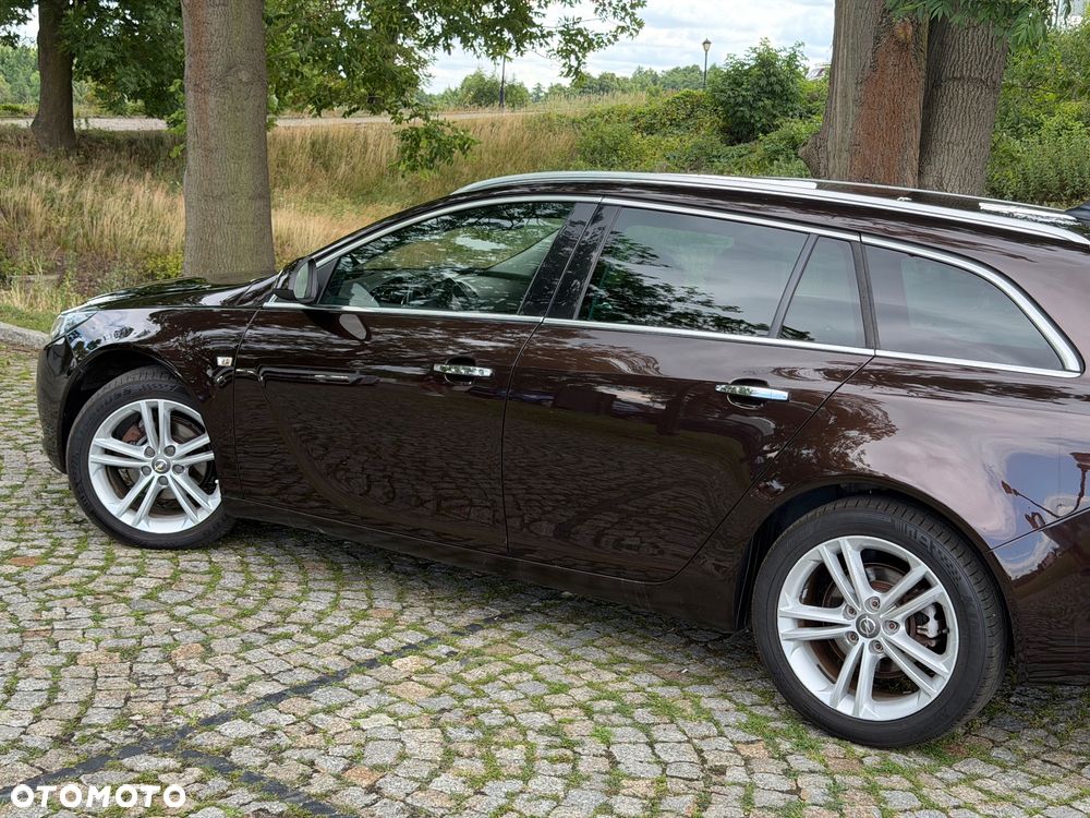 Opel Insignia 2.0 CDTI Cosmo S&S - 32