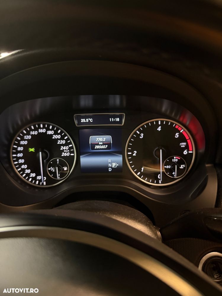 Mercedes-Benz A 180 - 6