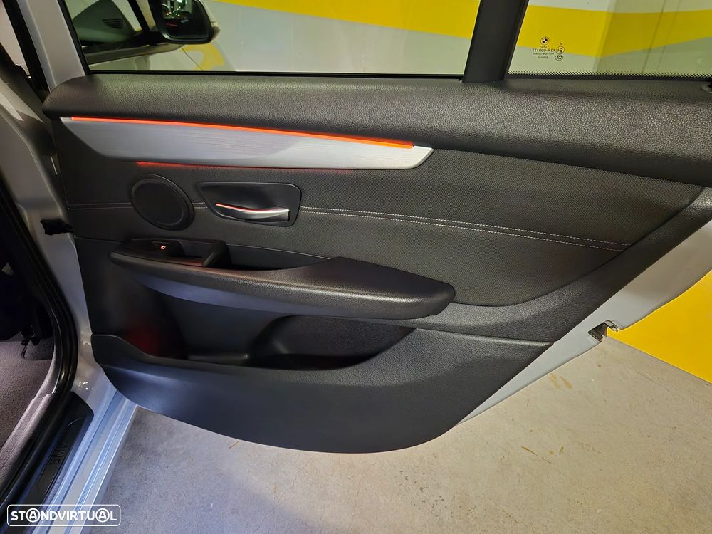 BMW 216 Gran Tourer d Line Sport - 41