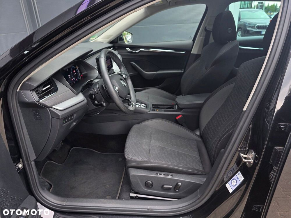 Skoda Octavia 2.0 TDI Style DSG - 13