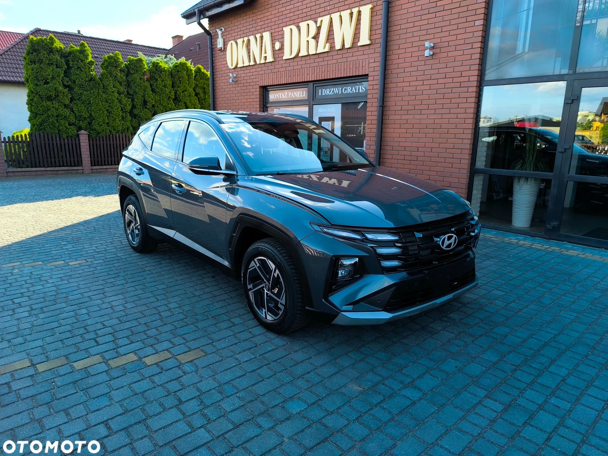 Hyundai Tucson - 1