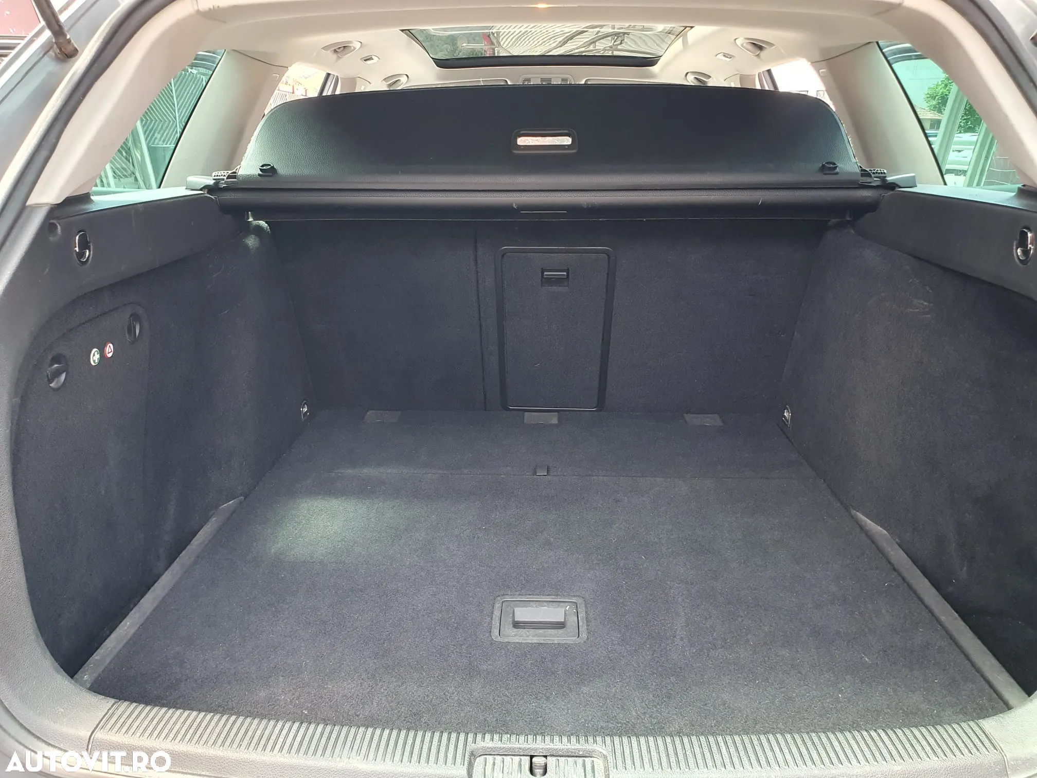 Volkswagen Golf 1.6 TDI 4Motion BlueMotion Technology Comfortline - 10