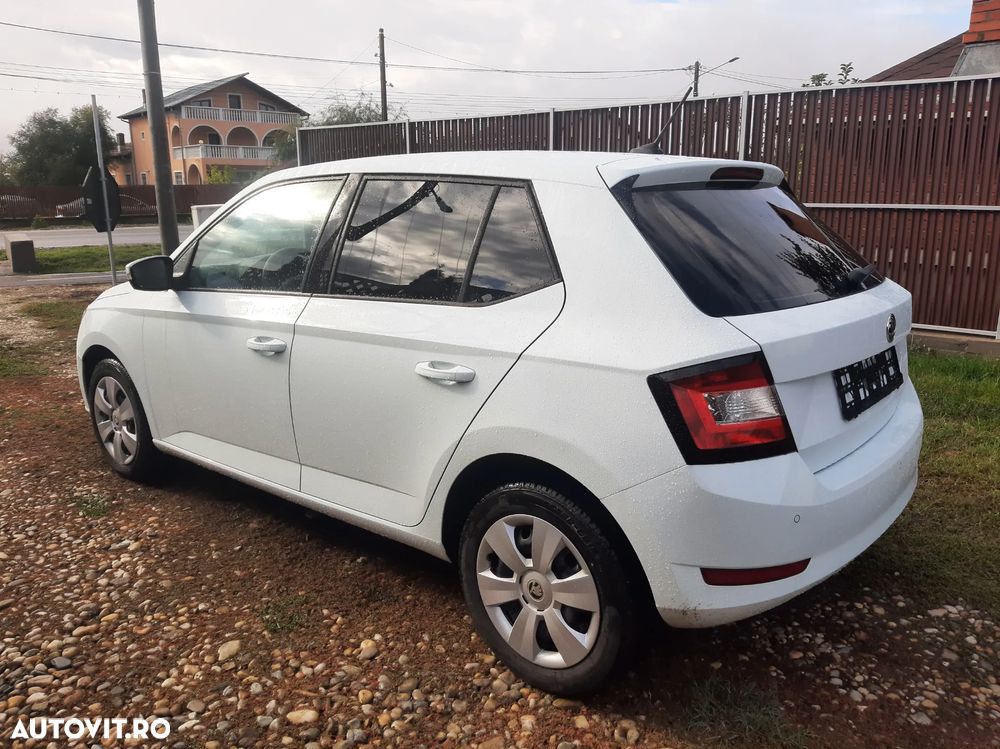 Skoda Fabia 1.0 MPI Ambition - 3
