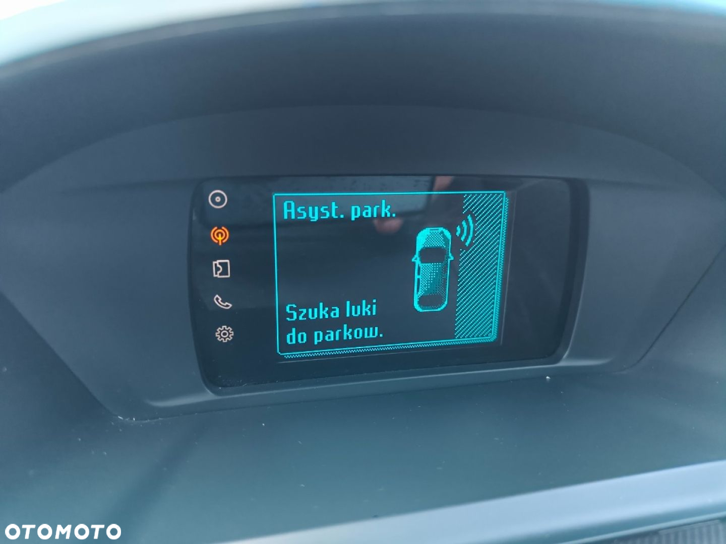 Ford C-MAX - 12