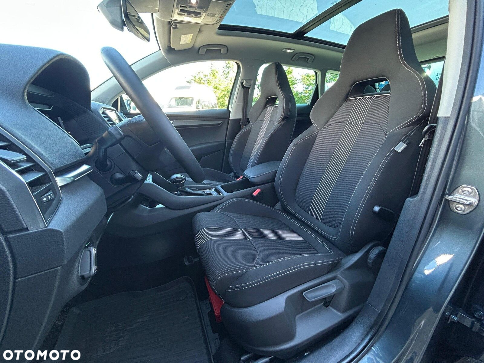 Skoda Karoq 1.5 TSI ACT Style DSG - 8