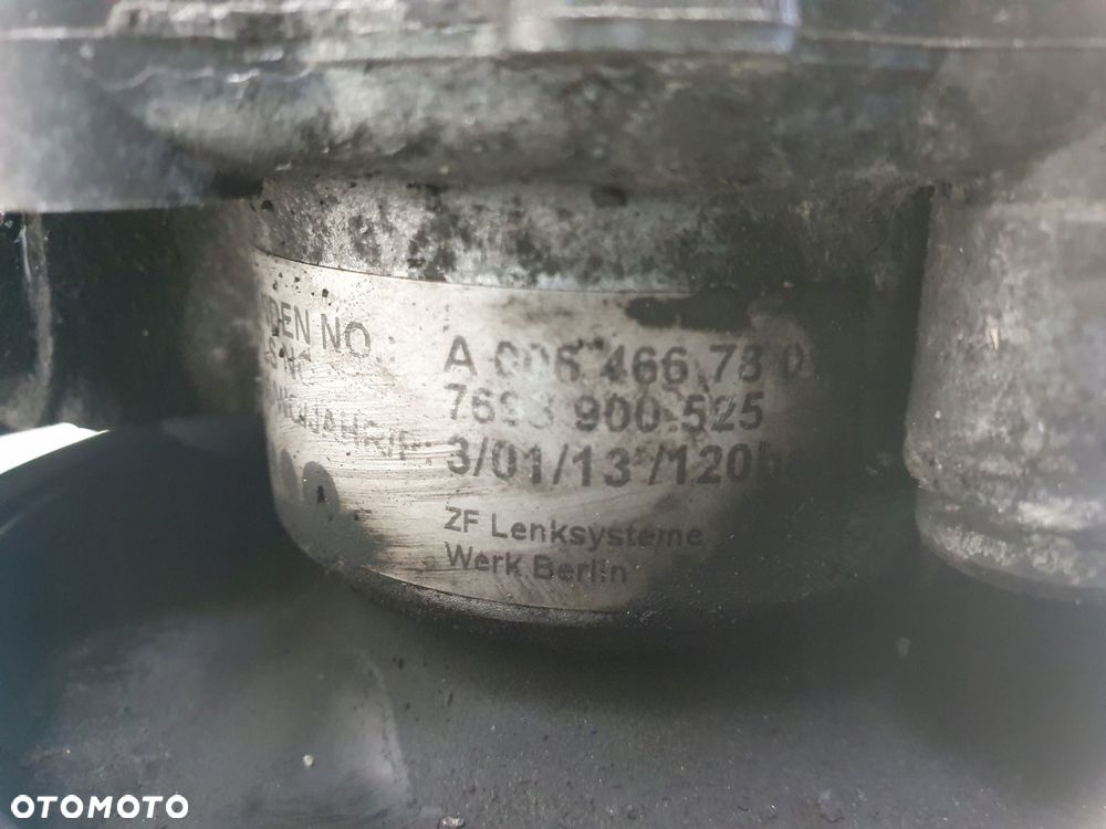 Mercedes Sprinter 906 2.2 CDI POMPA WSPOMAGANIA A0064667801 - 14