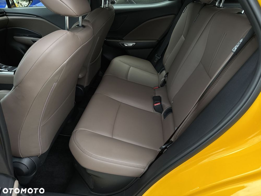 Lexus LBX 1.5 Hybrid Elegant - 23