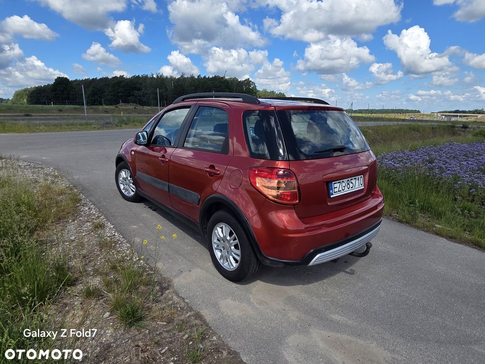 Suzuki SX4 - 4