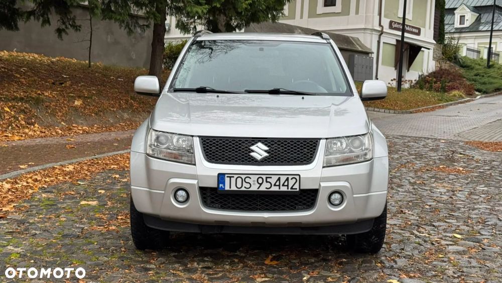 Suzuki Grand Vitara - 38