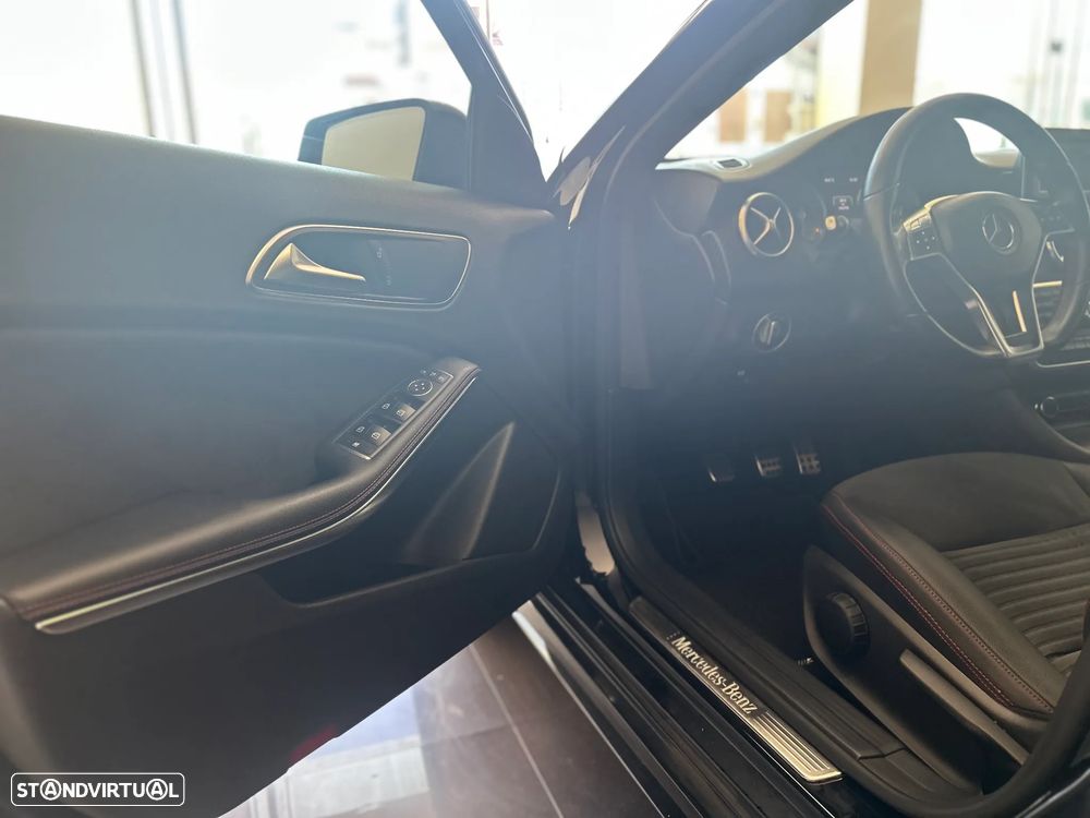 Mercedes-Benz A 180 CDI BE Edition AMG Line - 23