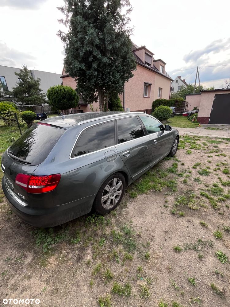 Audi A6 Avant - 11