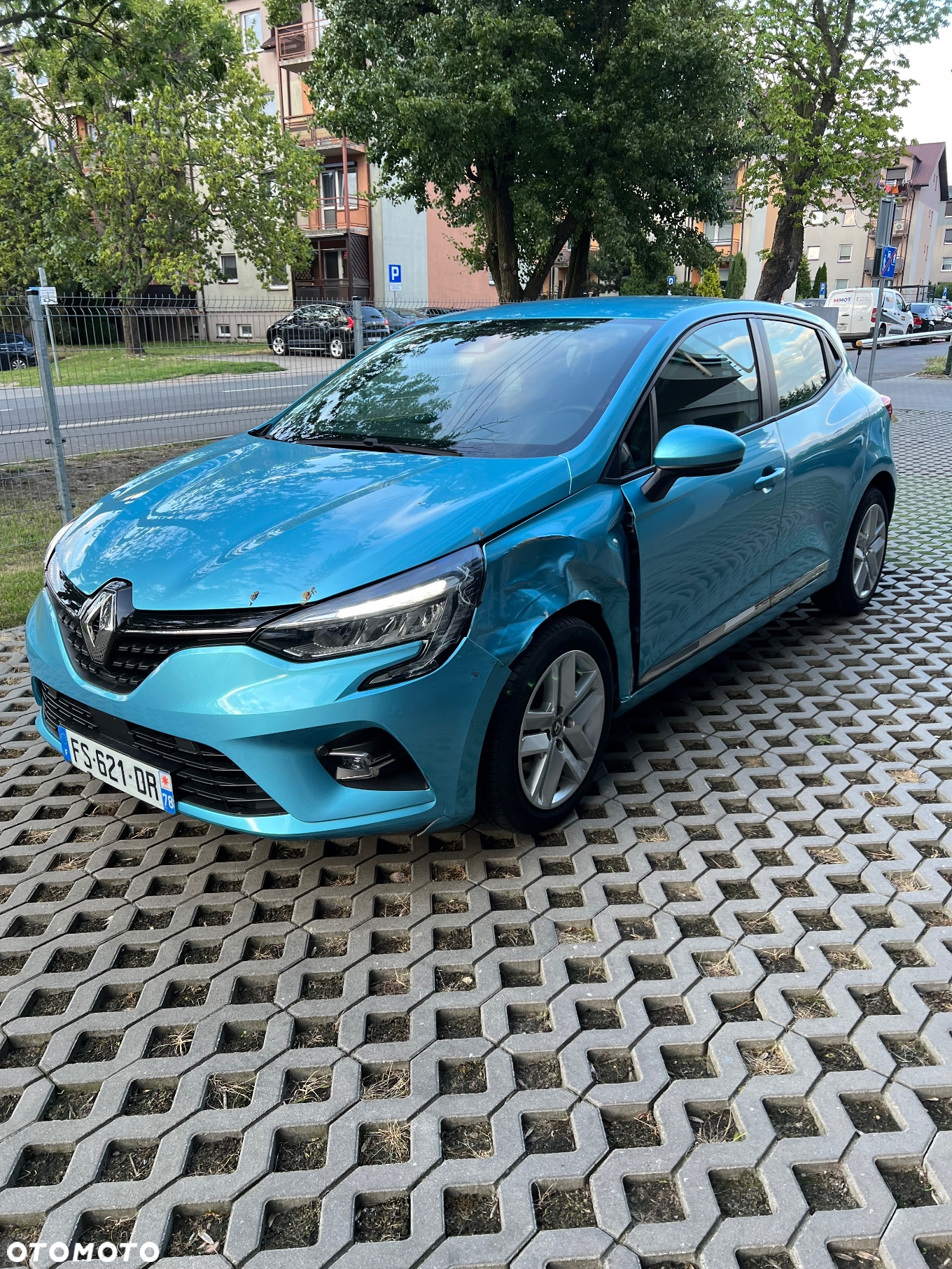 Renault Clio BLUE dCi 85 EXPERIENCE - 3