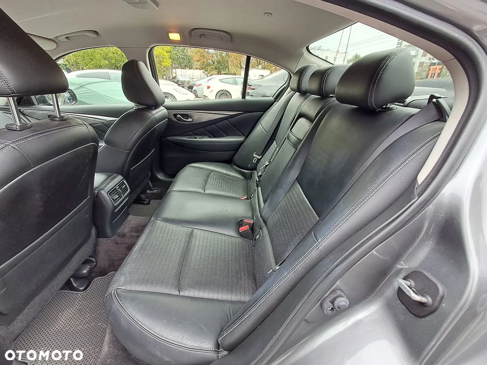 Infiniti Q50 2.2d Premium EU6 - 32