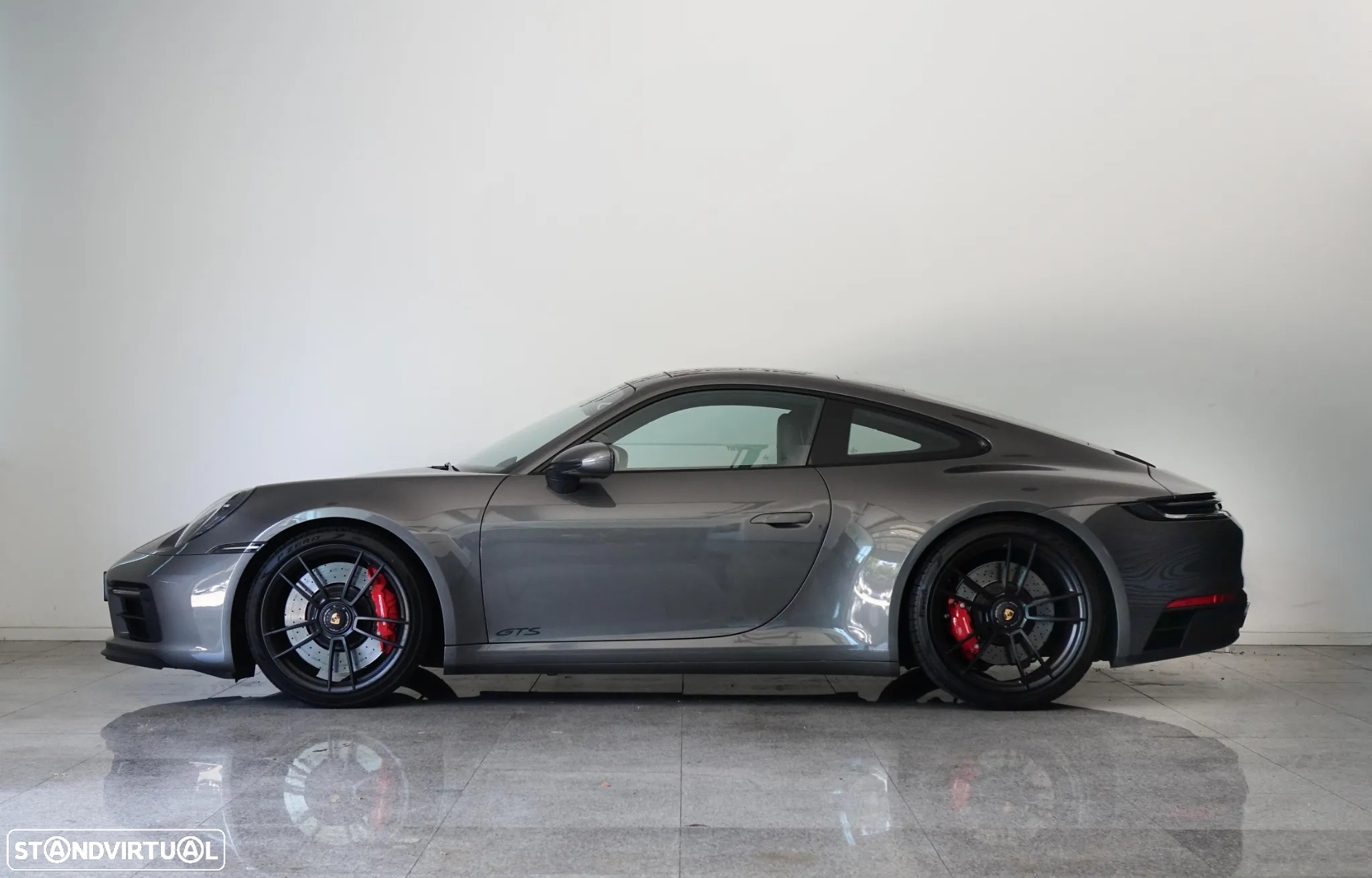 Porsche 911 (992) Carrera 4 GTS PDK - 4