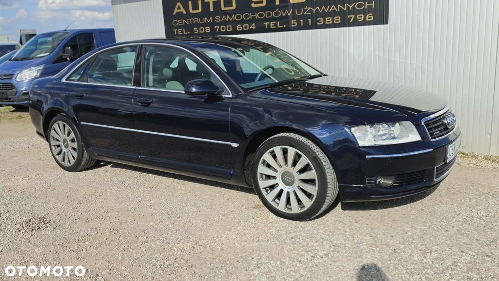 Audi A8 - 2