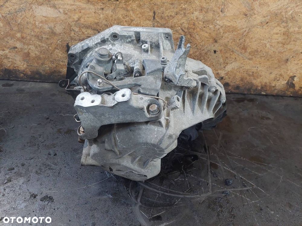 SKRZYNIA BIEGÓW OPEL ASTRA J 2.0 CDTI MANUAL 6 BIEGÓW F40 - 3