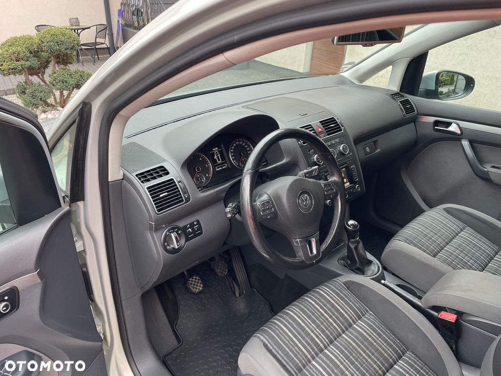 Volkswagen Touran 2.0 TDI DPF Cross Perfectline - 29